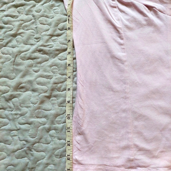 Baby pink romantic square neck Guess top, women's size L fits like size M - Picture 4 of 5